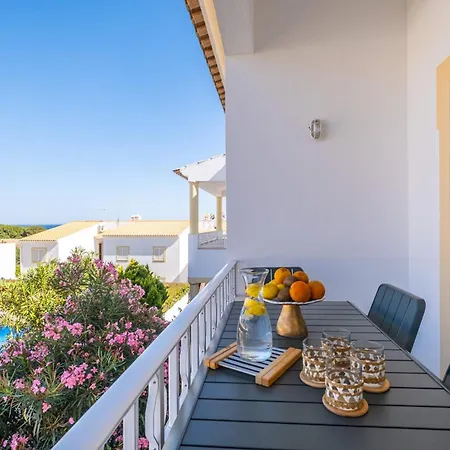 Marlena - Complex Great For Families